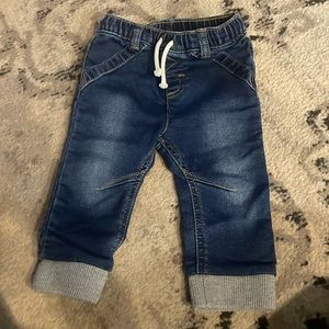 12 mo cat and Jack jeans